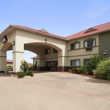 Days Inn By Wyndham Childress Esterno foto